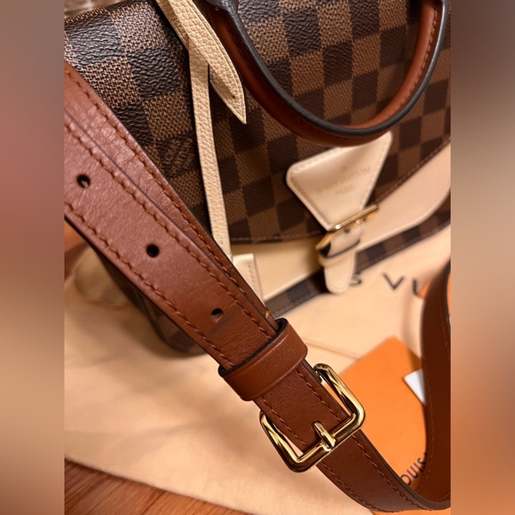 ‼️SOLD‼️ Louis Vuitton Beaumarchais crossbody bag - Picture 7 of 12